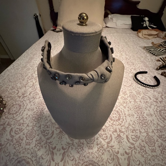 Lele Sadoughi Crystal Headband - Picture 6 of 6